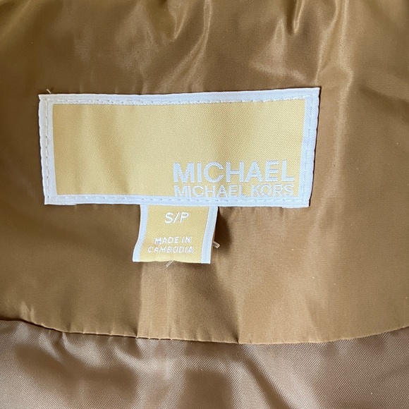 Michael Kors Tan Puffer Vest - Picture 5 of 6